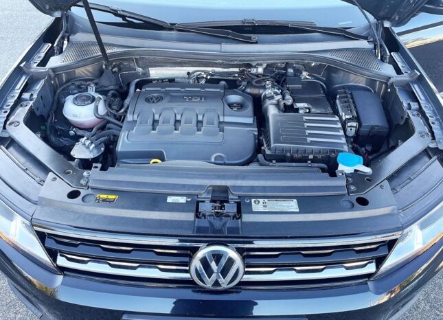 Volkswagen Tiguan 1.6 TDI CONFORTLINE completo