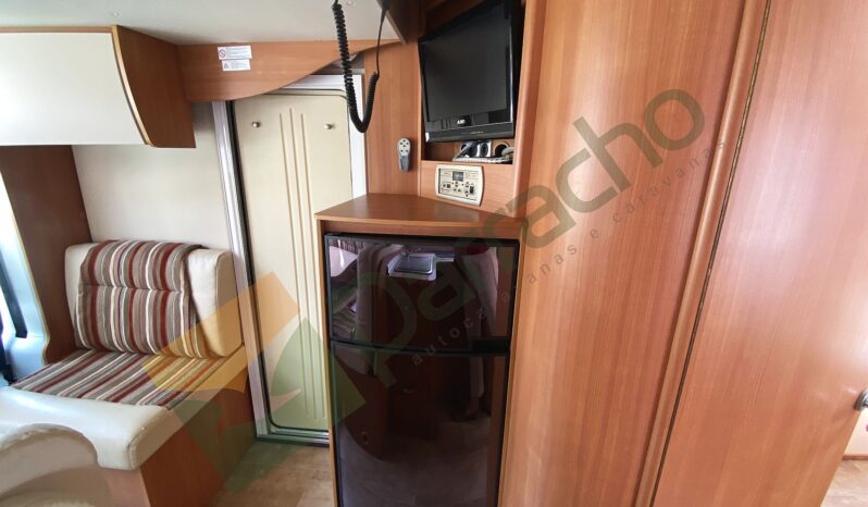 BURSTNER IXEO IT 735 completo