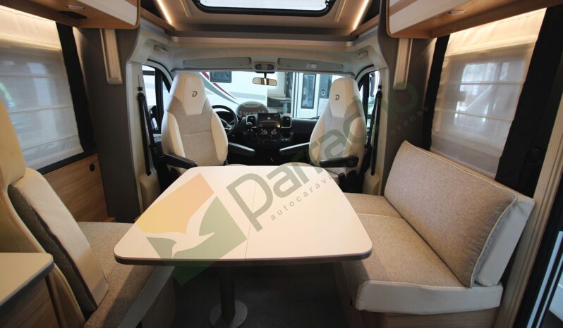 DETHLEFFS JUST T7052 DBL completo