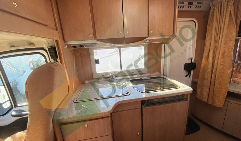 BURSTNER T603 completo