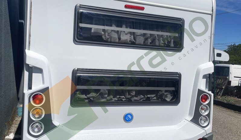 KNAUS SPORT 400 completo