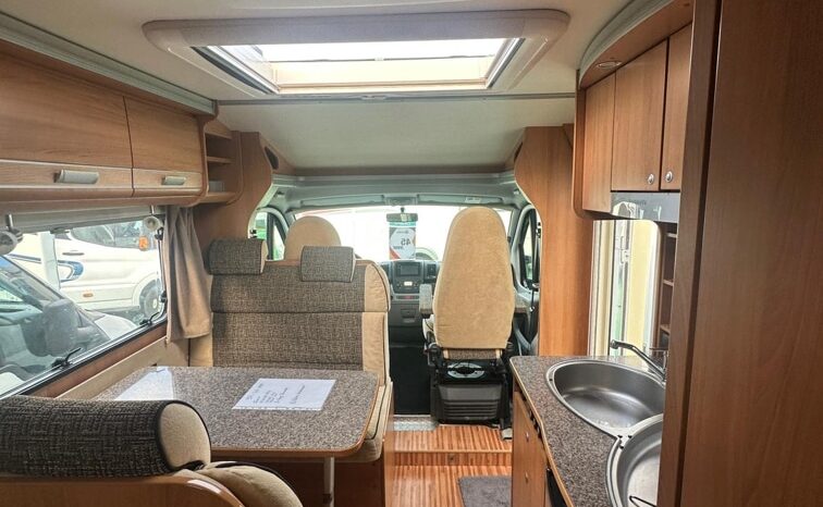 Dethleffs Advantage completo