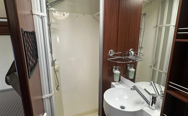 Hymer Hymermobil Mercedes completo