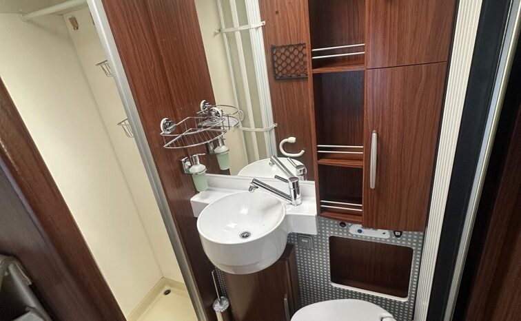 Hymer Hymermobil Mercedes completo