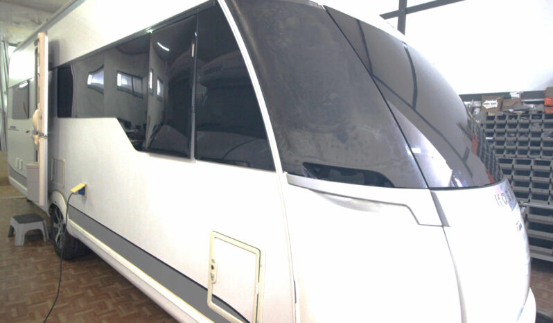 HOBBY PREMIUM 560 CFE completo