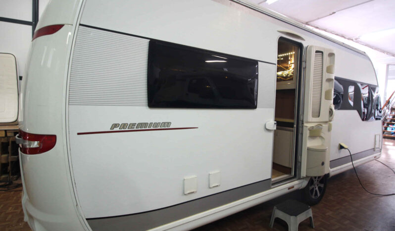 HOBBY PREMIUM 560 CFE completo