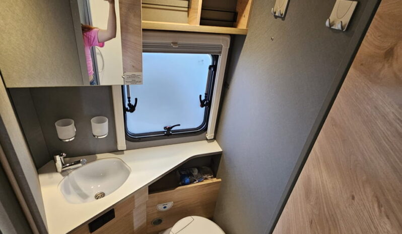 Dethleffs Just Camp T7052 DBL CX AUTOMÁTICA completo