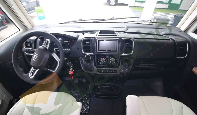 RAPIDO 896F CAIXA AUTOMÁTICA completo