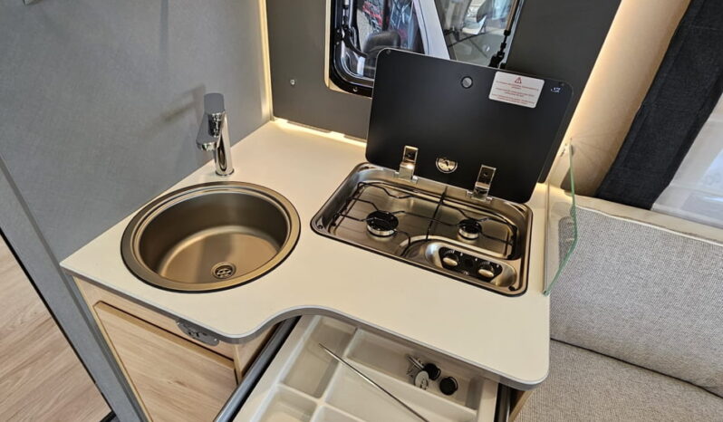 Dethleffs Just Camp T7052 DBL CX AUTOMÁTICA completo